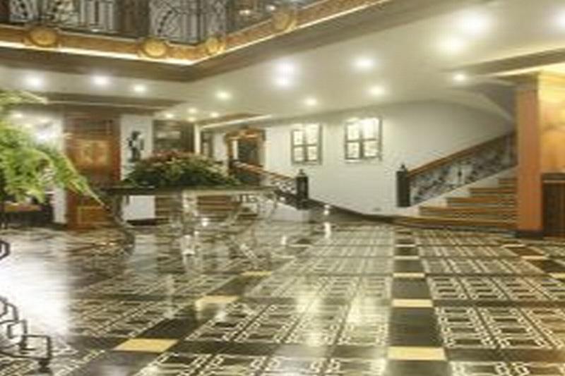 Herald Suites Polaris Makati City Kültér fotó